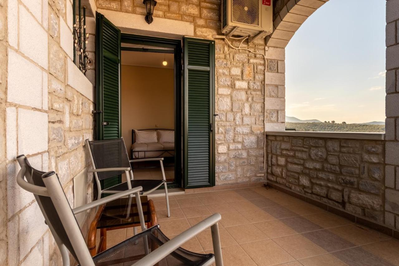 Papadeas Villas Megali Mantineia Экстерьер фото