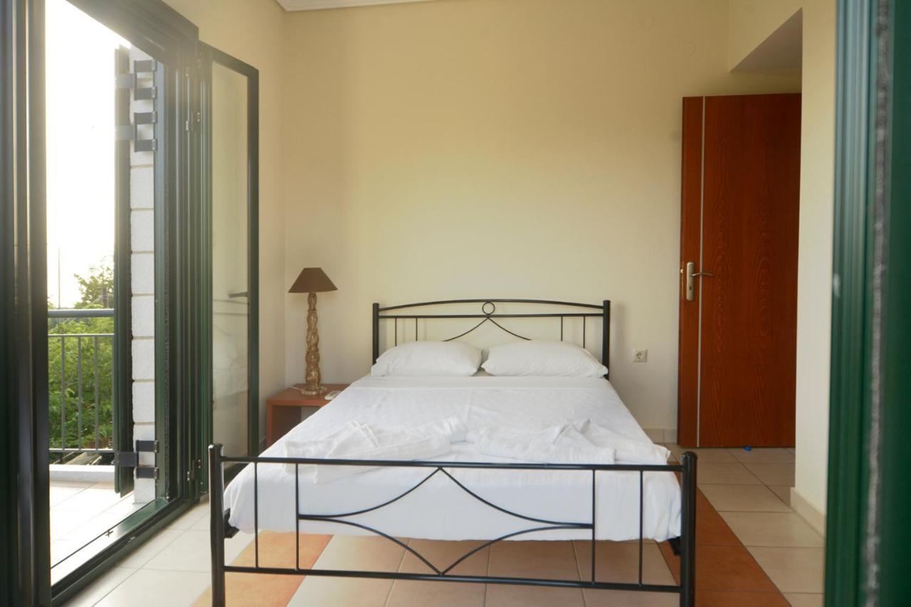 Papadeas Villas Megali Mantineia Экстерьер фото